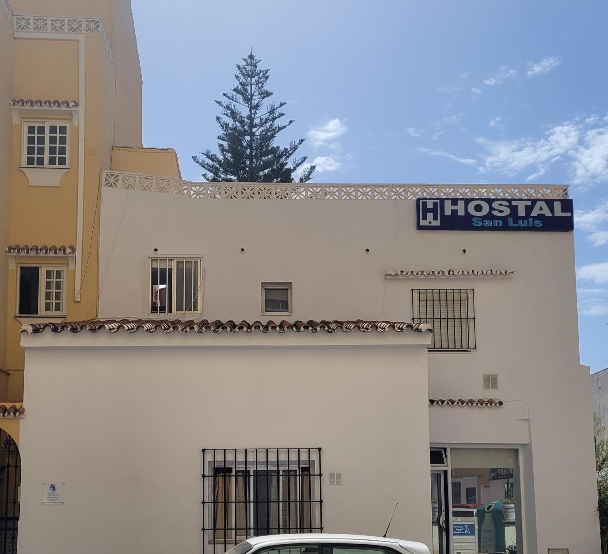Hostal san luis San Luis de Sabinillas Exterior foto