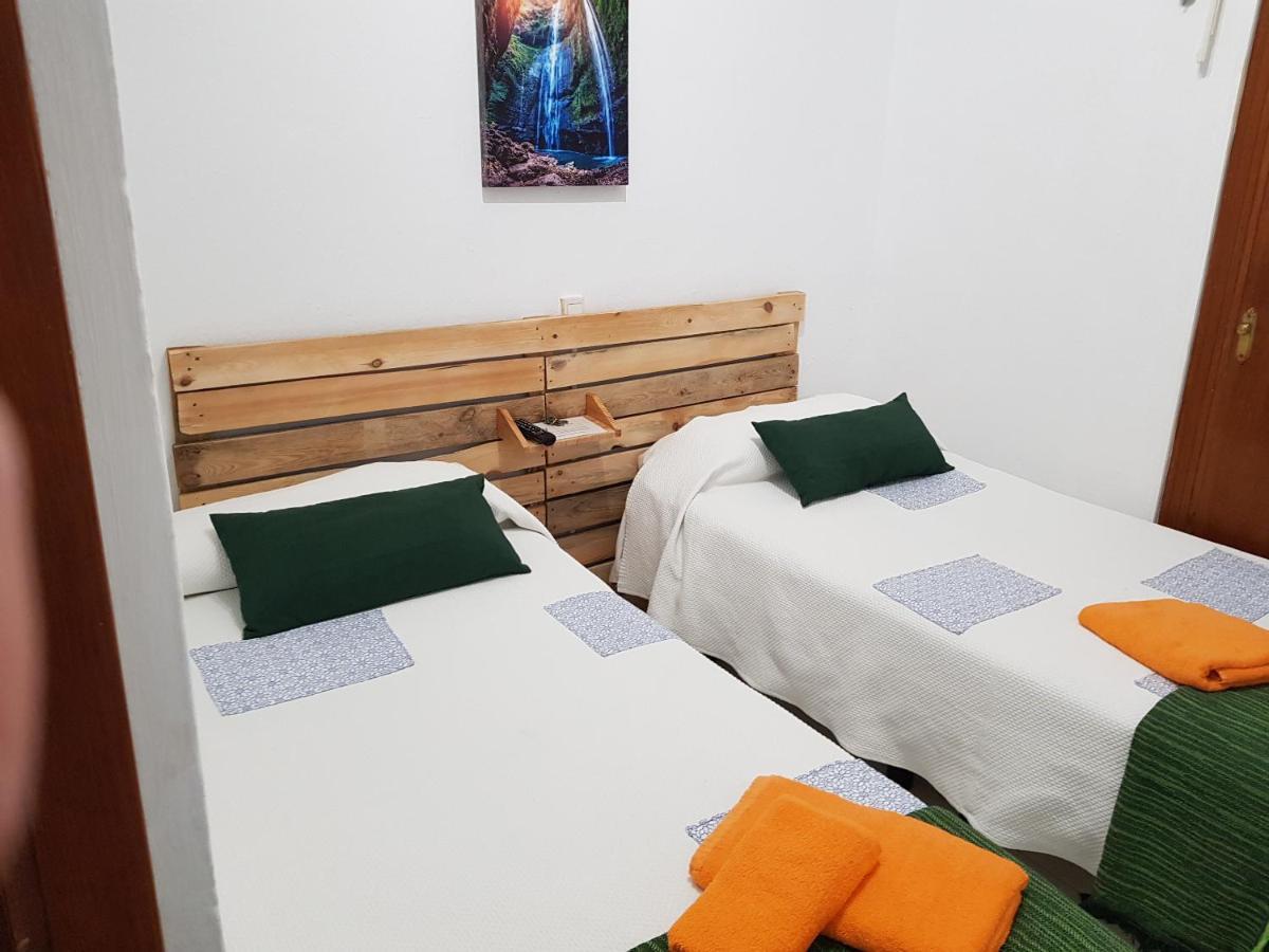 Hostal san luis San Luis de Sabinillas Exterior foto